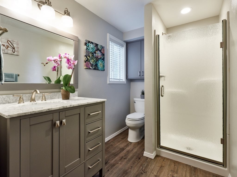 hallway bathroom fiberglass shower door