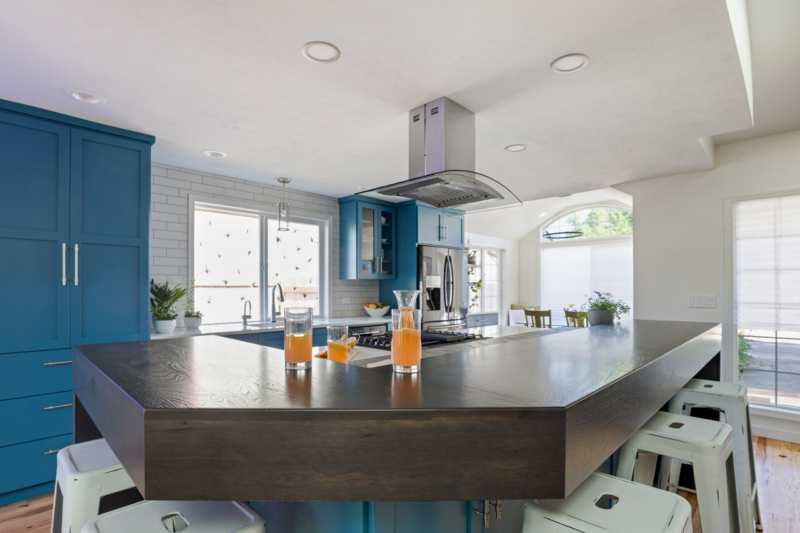 Butcher block countertop white bar stools