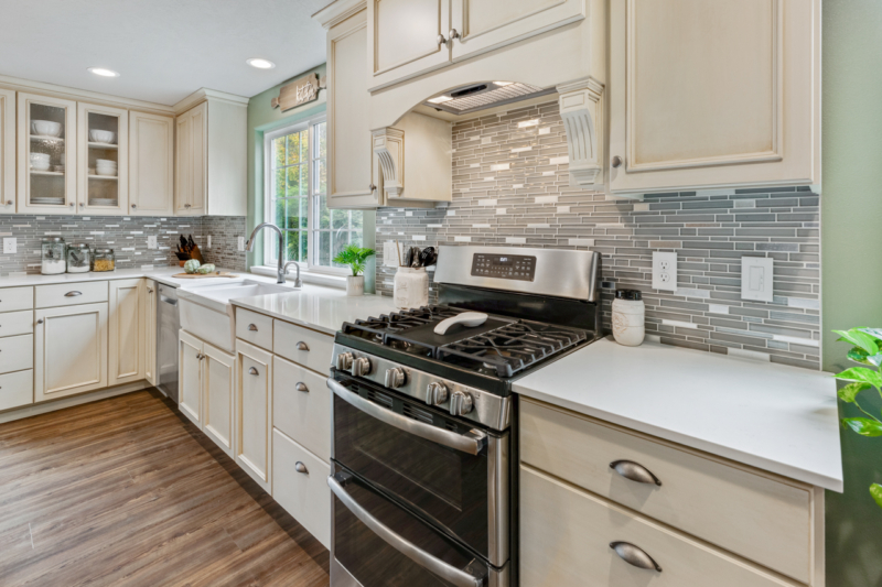 Range and sink