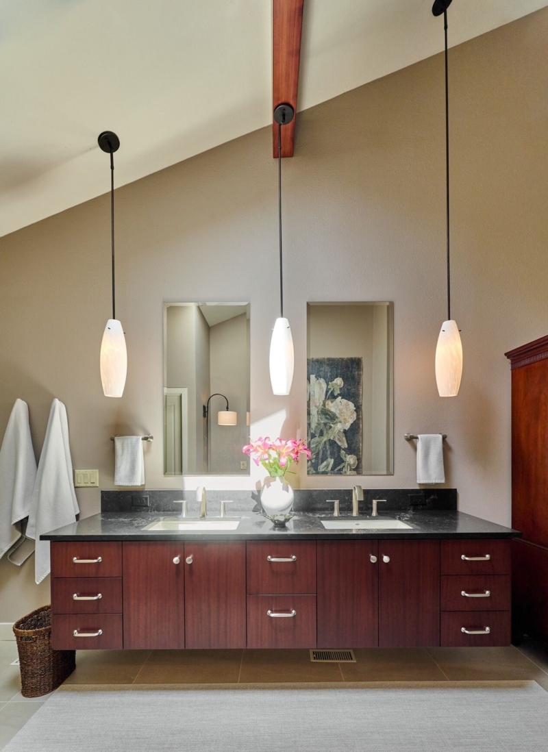 Long pendant light accentuate vaulted ceiling Long pendant light accentuate vaulted ceiling
