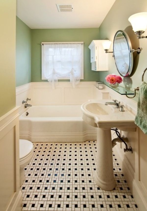 1930's bathroom gets an update while retain historic style.