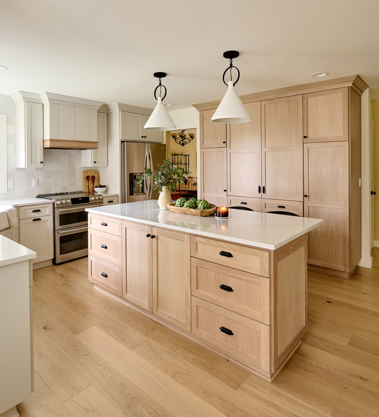 Transitional kitchen remodel in Corvallis Oregon by Powell Construction